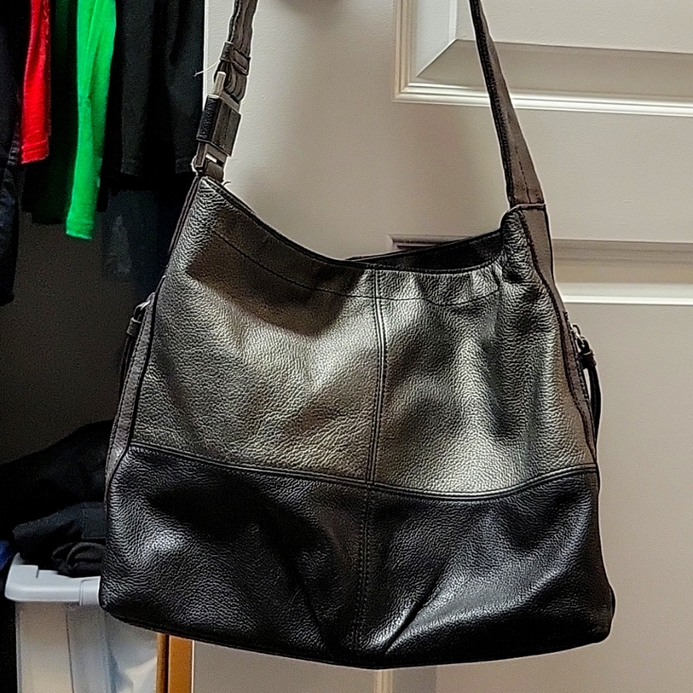 Tignanello Medium purse
